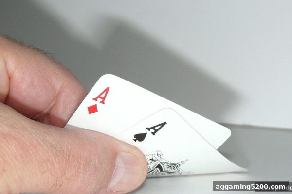 波胆视角：11选5与推牌九的心理博弈与资金体验